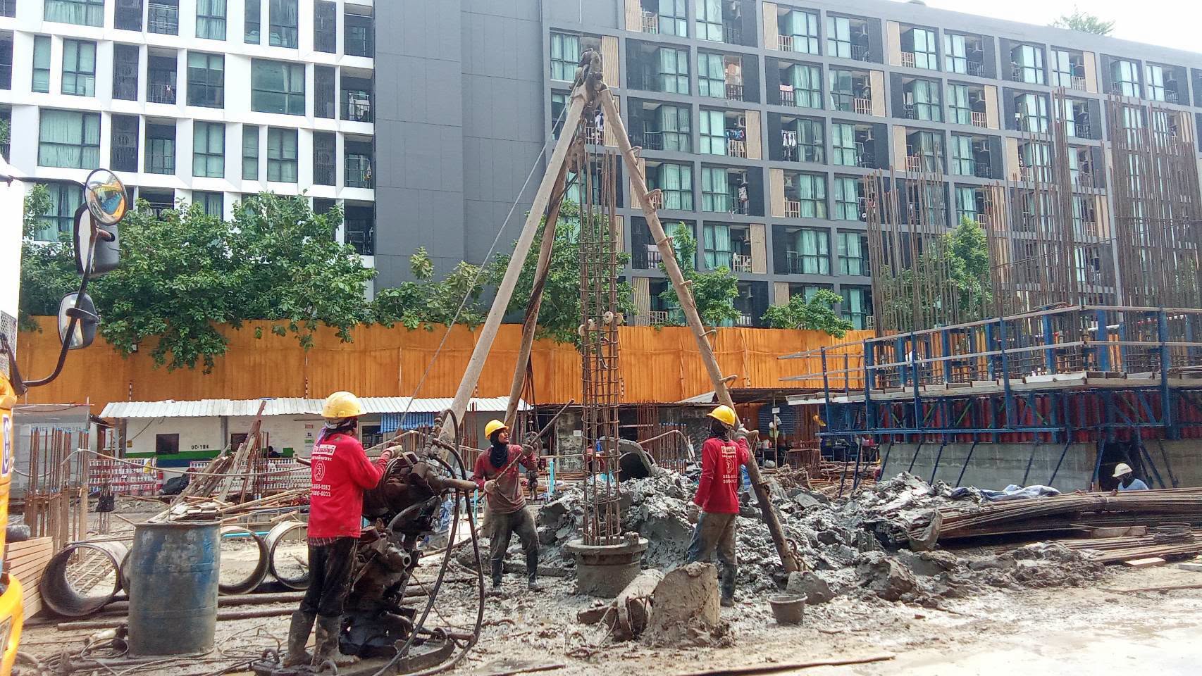 โครงการฟีล โพลโยธิน 59 สเตชั่น งานเสาเข็มเจาะ 3